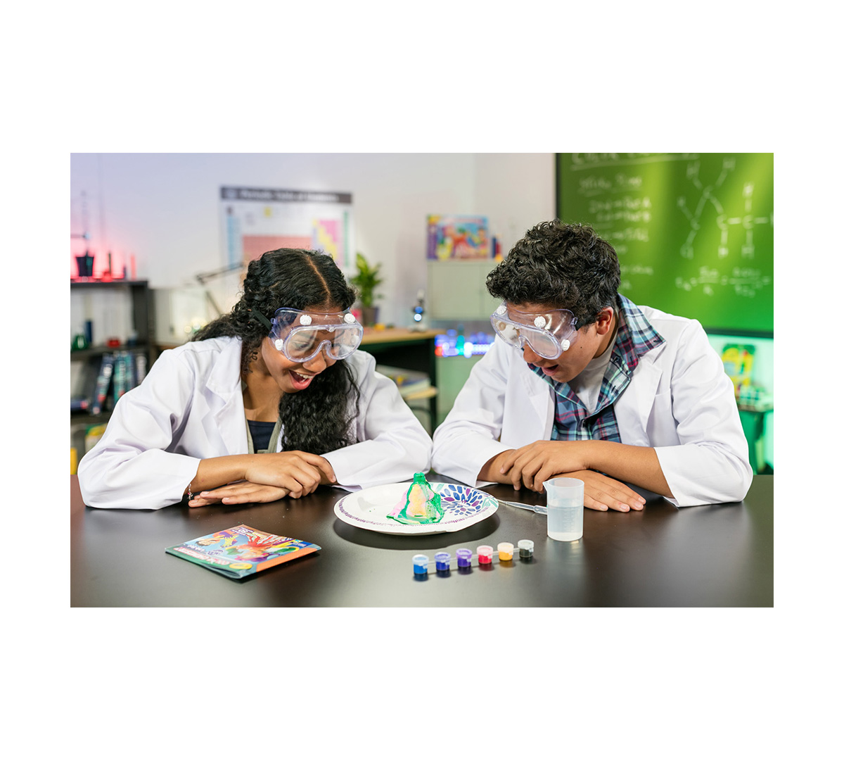 Color Chemistry Lab experiment demo two